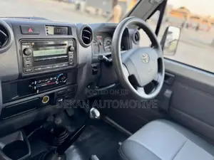 Toyota Land Cruiser 100 4.2 2008 White