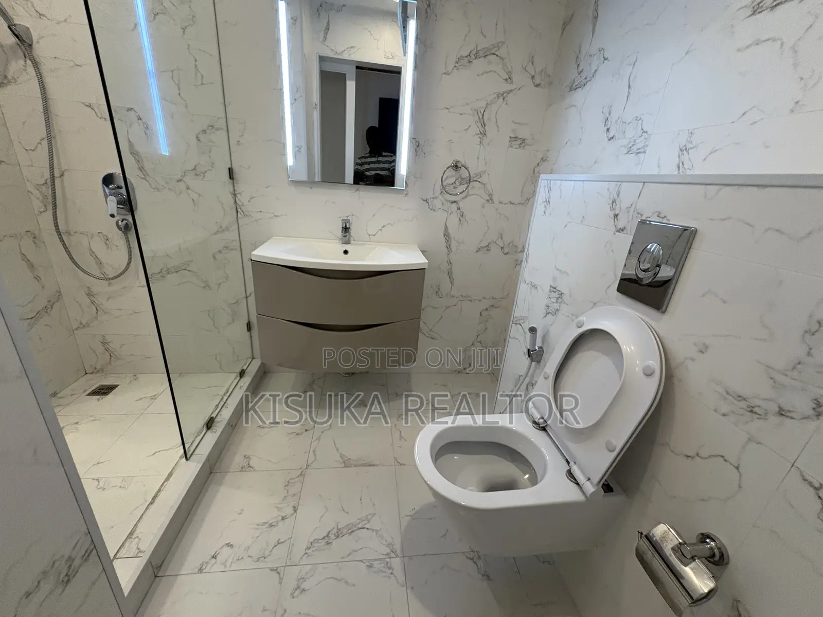 Furnished 4bdrm Apartment in Masaki, Kinondoni for rent