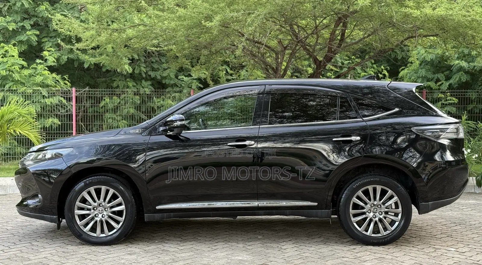 Toyota Harrier 2015 Black