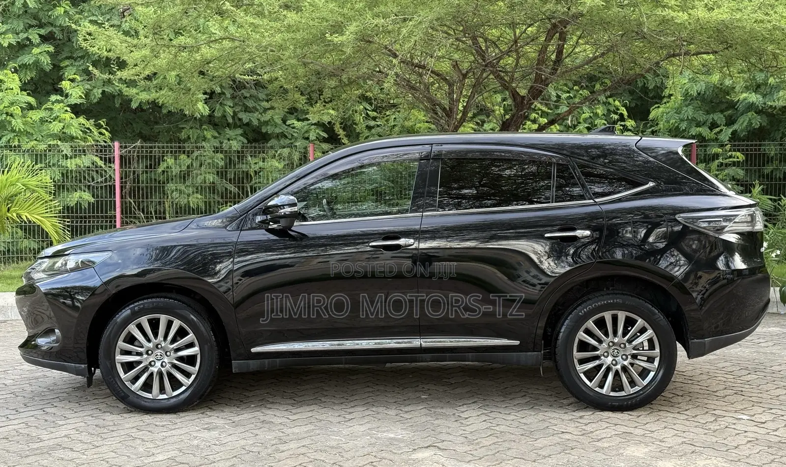 Toyota Harrier 2015 Black