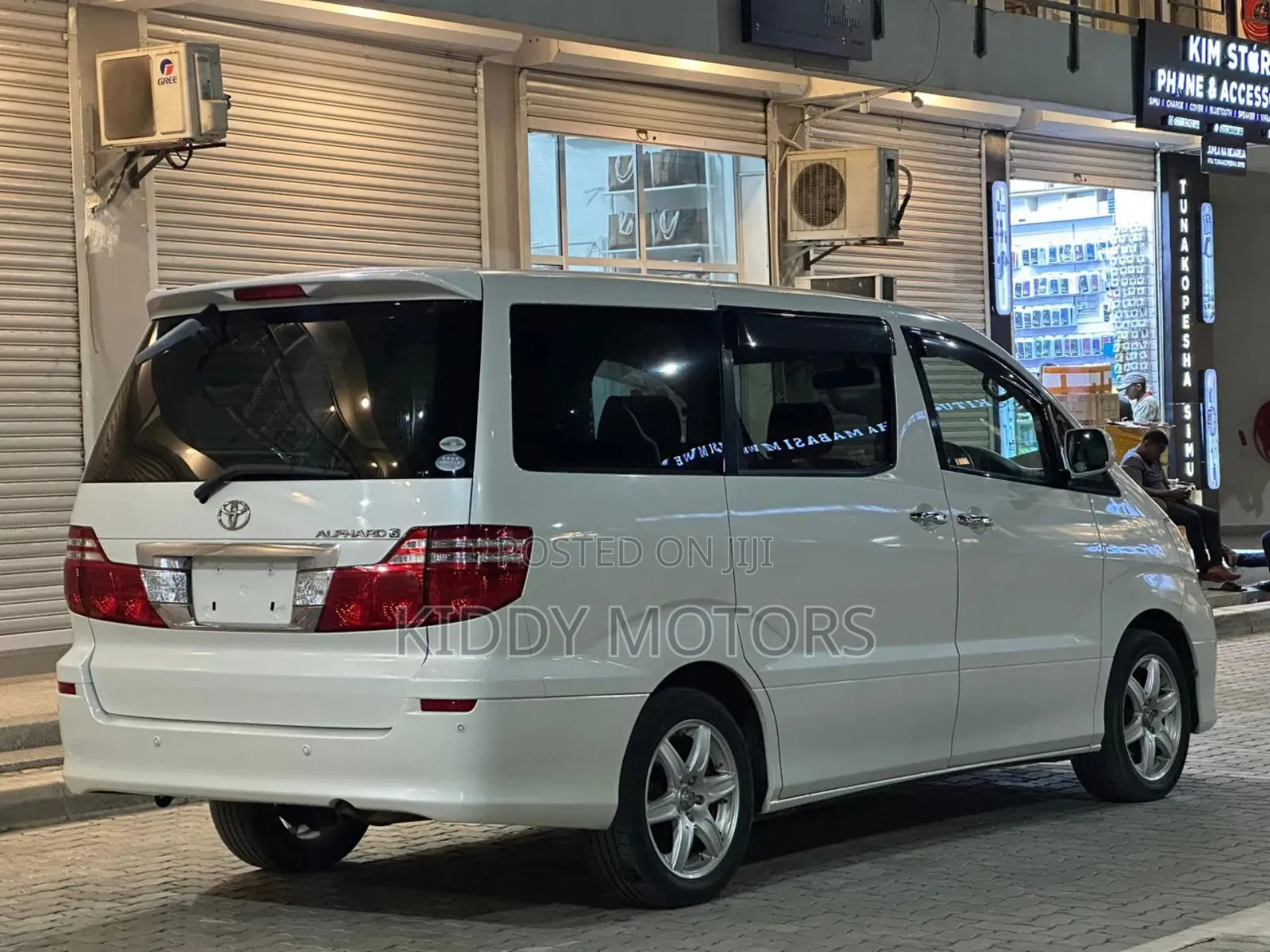 Toyota Alphard 2006 Pearl