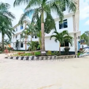 1bdrm Apartment in Kimara for rent