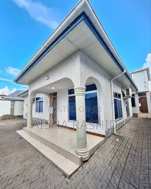 3bdrm House in Kijitonyama for rent