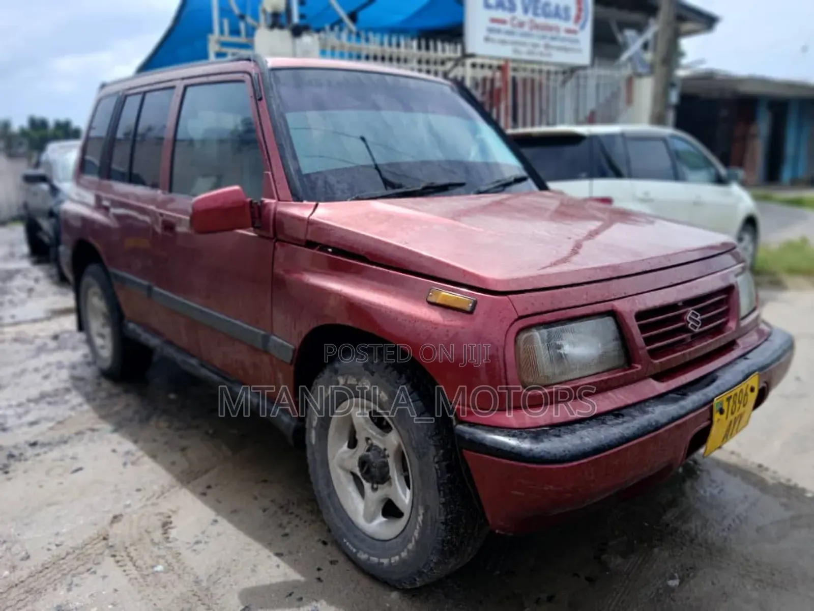 Suzuki Escudo 1999 Pink