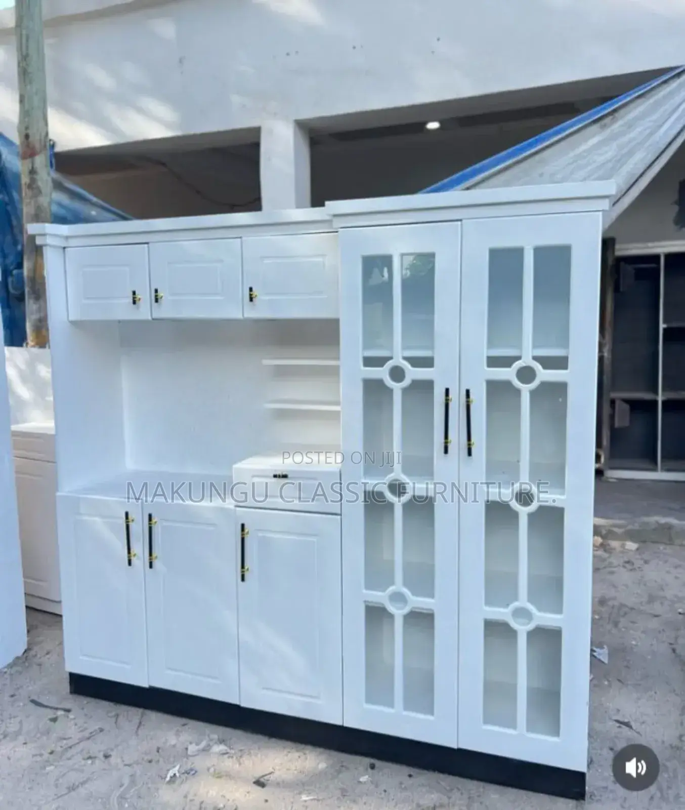 Cabinets Milango Mitano