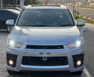 Photo - Mitsubishi Outlander 2005 Silver