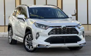 Toyota RAV4 2020 White