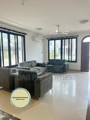4bdrm Villa in French Embasy St, Ada Estate for rent
