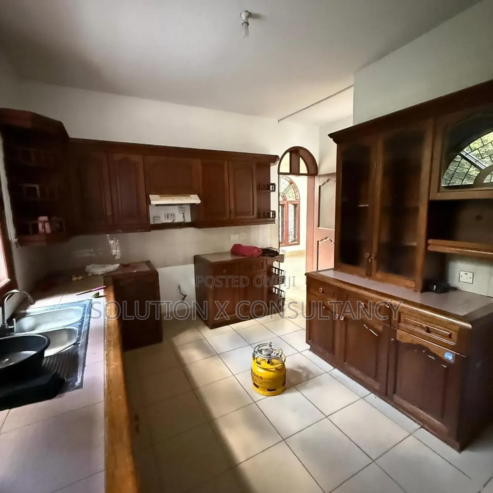 4bdrm House in Mikocheni for rent