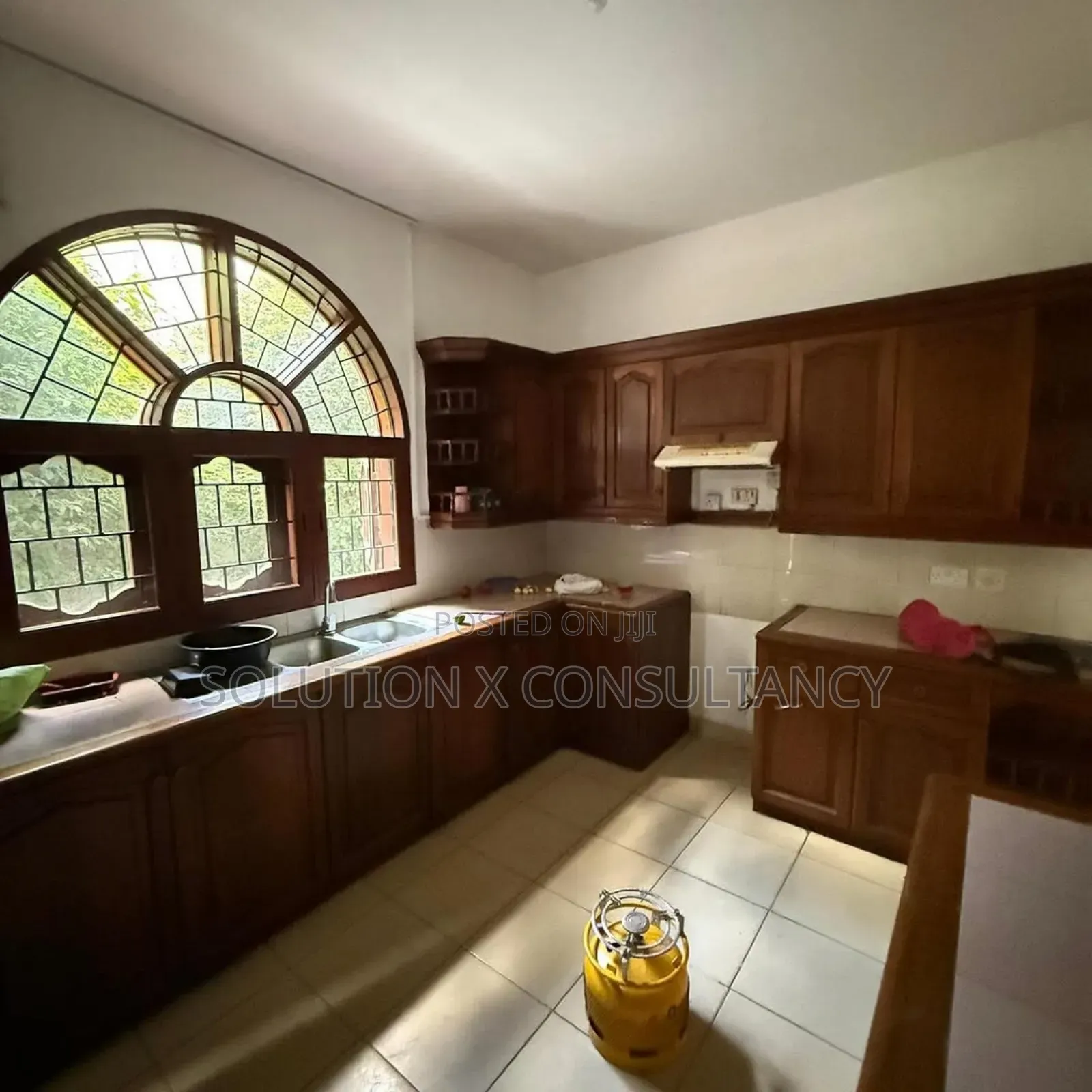 4bdrm House in Mikocheni for rent