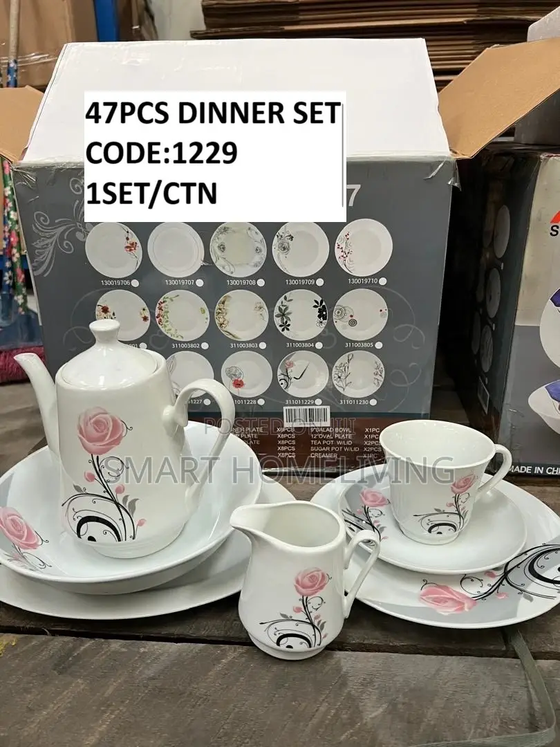 47pcs Dinner Set