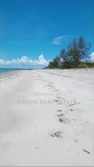 15 Acres Beach Plot Zinauzwa Pangani Tanga