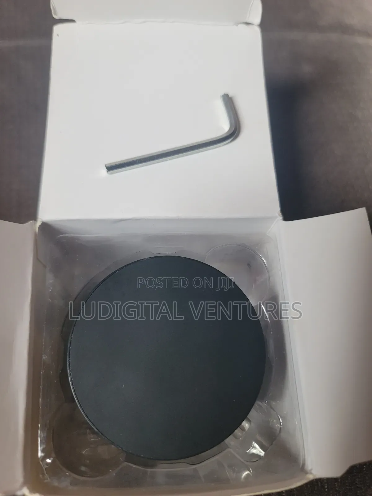 Strong Magnetic Phone Holder / Stand.