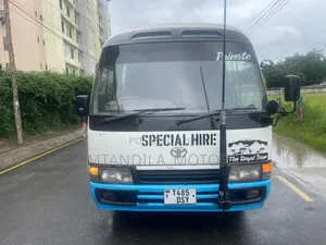 Toyota Coaster 2002 White