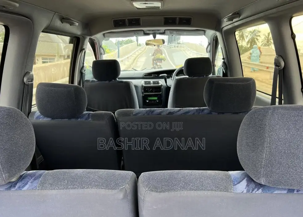 Toyota TownAce Noah 1999 Burgundy