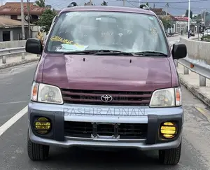 Toyota TownAce Noah 1999 Burgundy