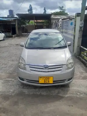 Toyota Corolla Spacio 2005 Silver