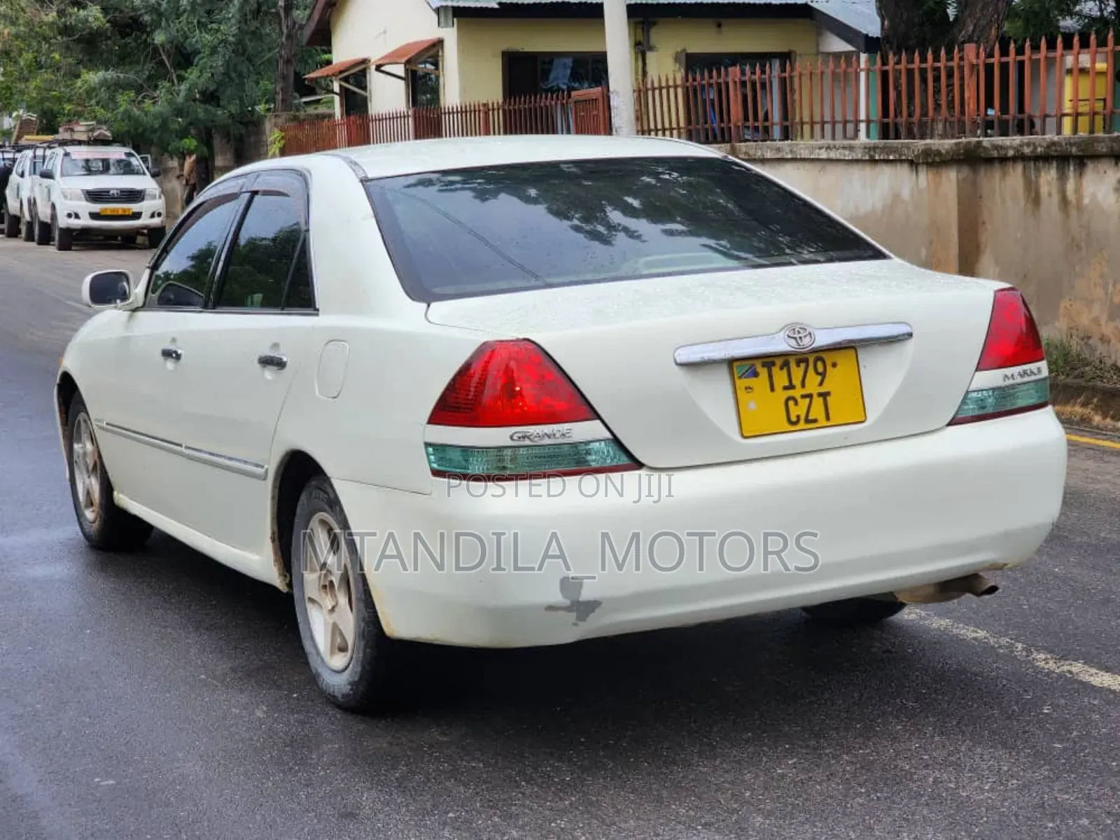 Toyota Mark II 2.5 AWD 2000 White