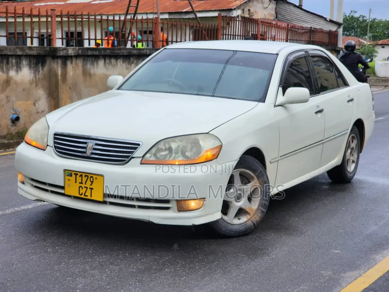 Toyota Mark II 2.5 AWD 2000 White