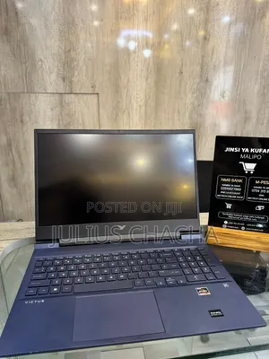 New Laptop HP Victus 16 16GB AMD Ryzen 7 SSD 1T