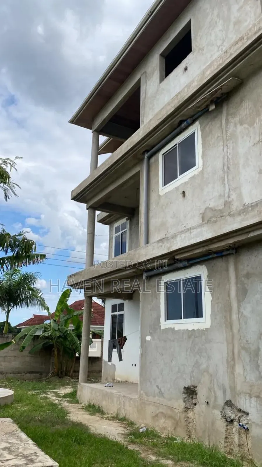 3bdrm Block of Flats in Mbweni for sale