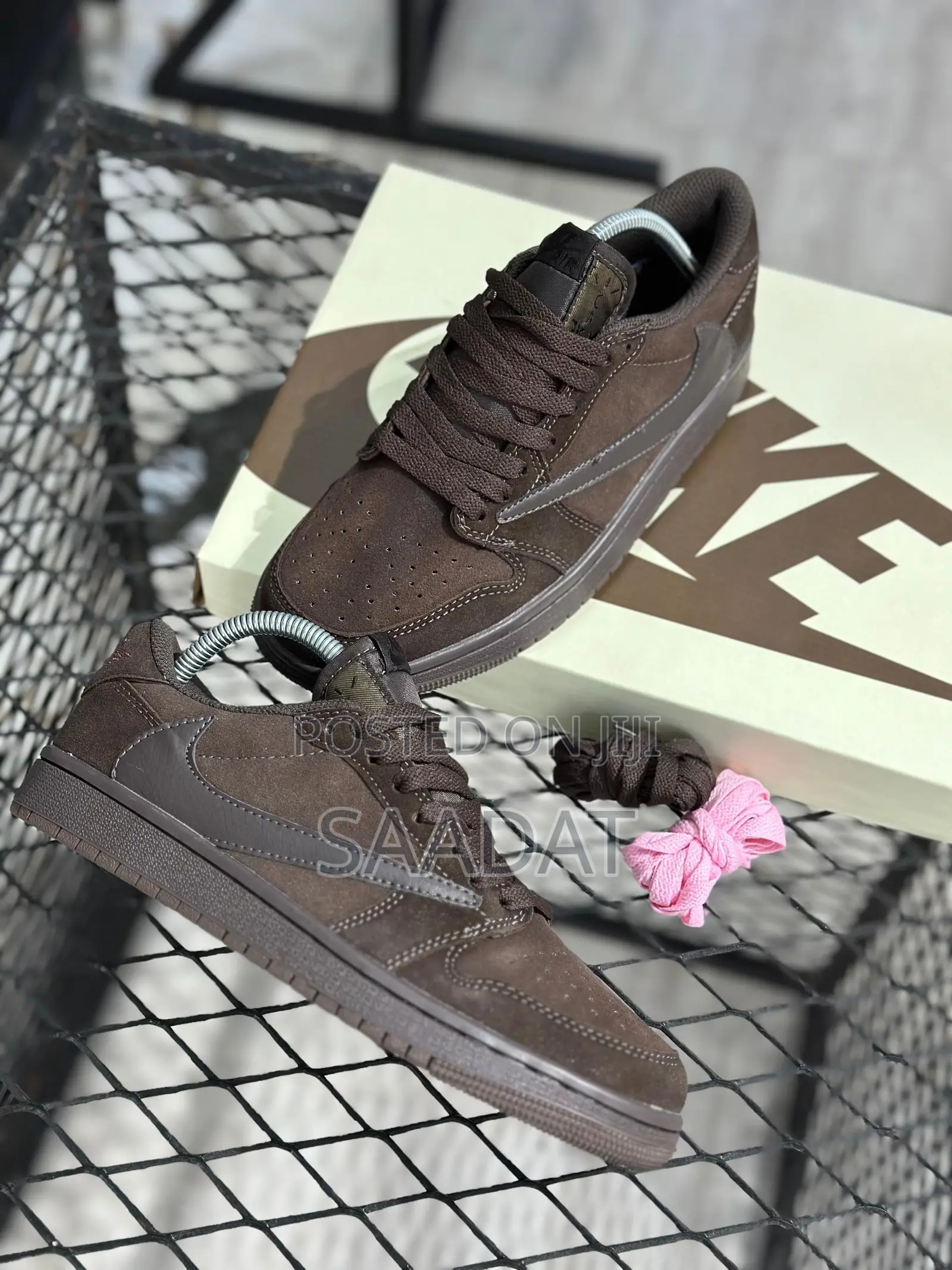 Air Jordan One Retro Low Travis Scott