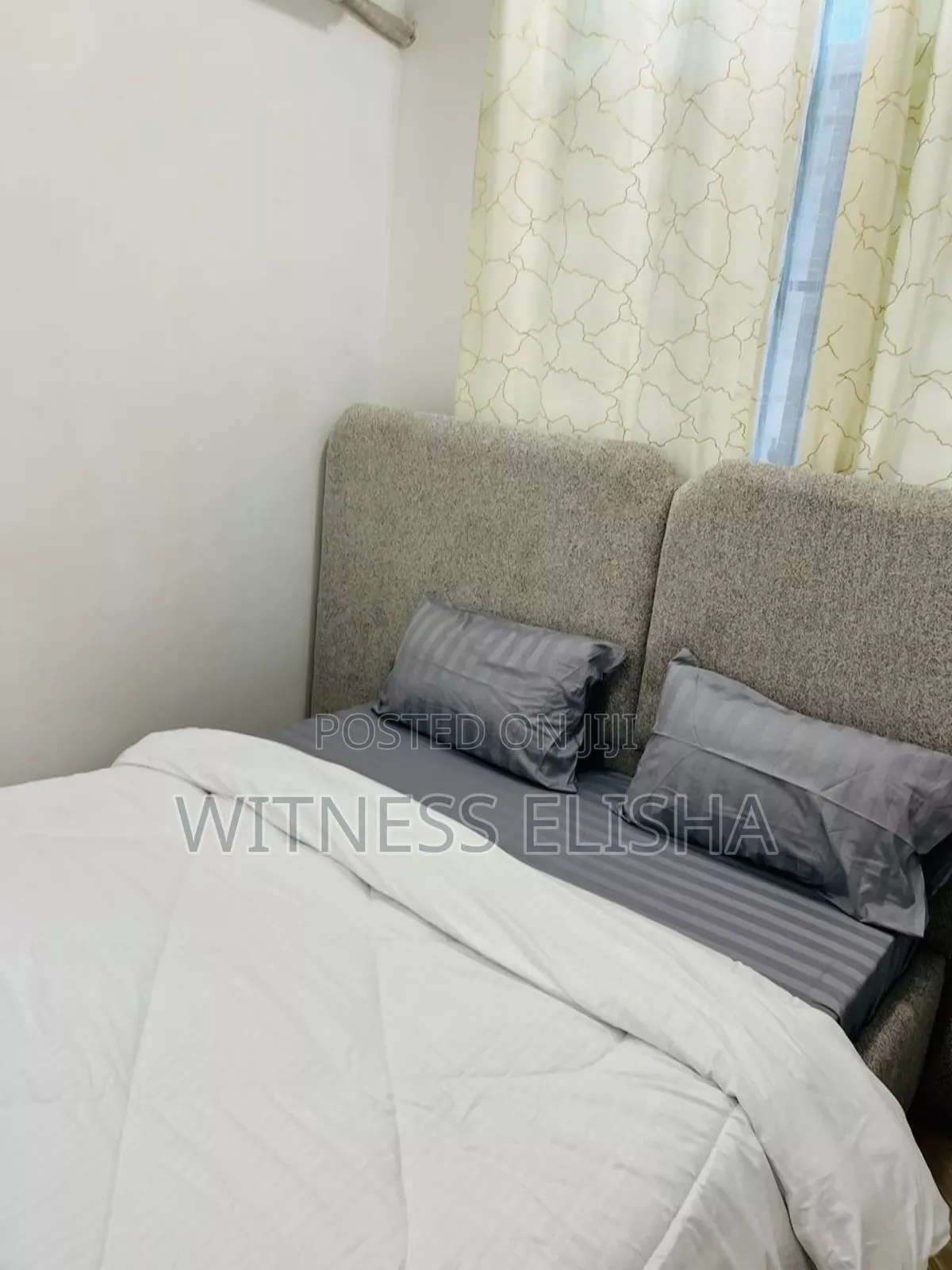 Single Master Bedroom Airbnb- Sinza