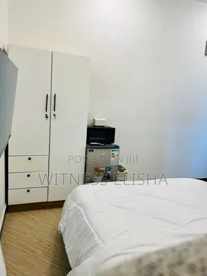 Single Master Bedroom Airbnb- Sinza