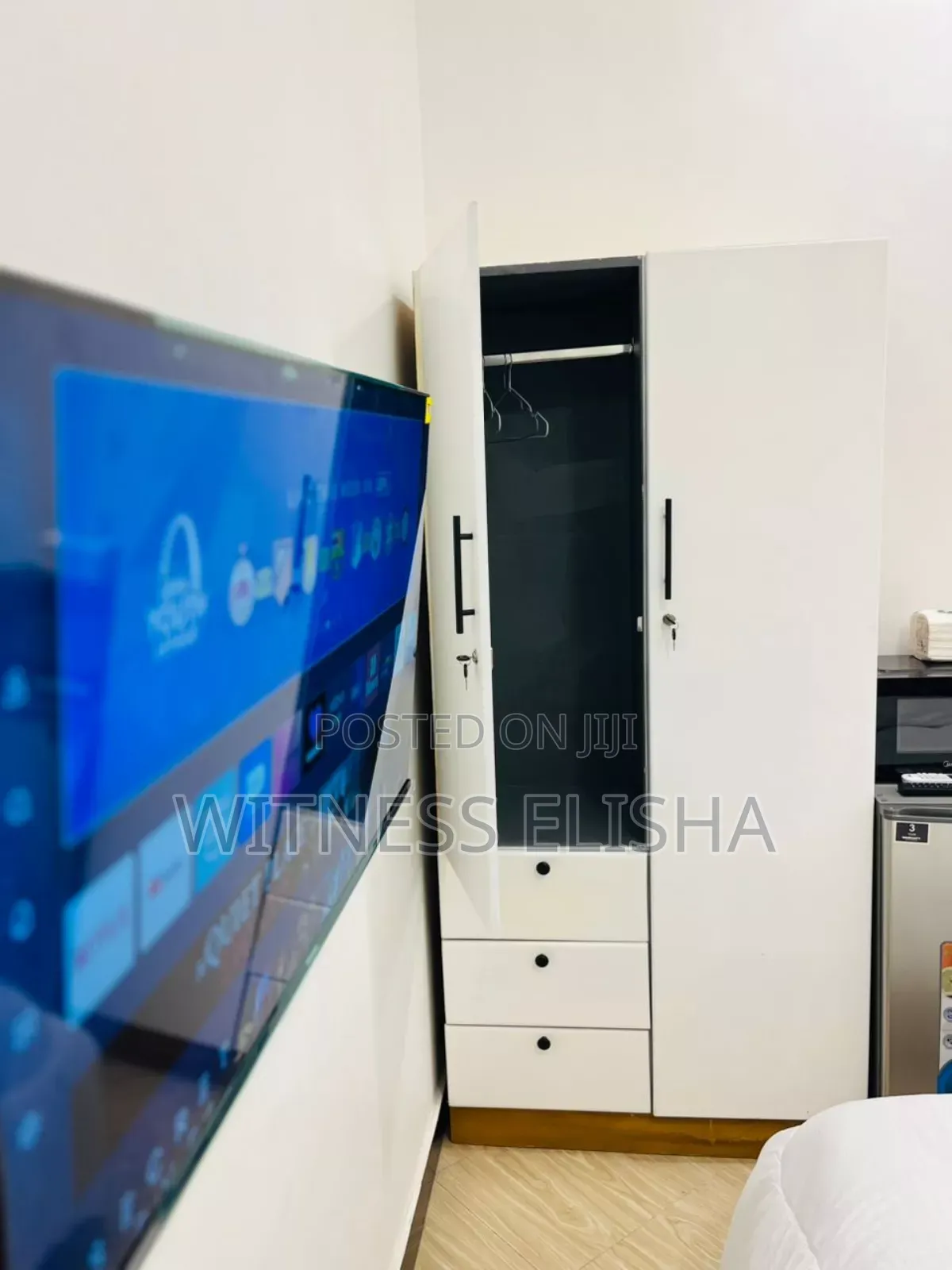 Single Master Bedroom Airbnb- Sinza