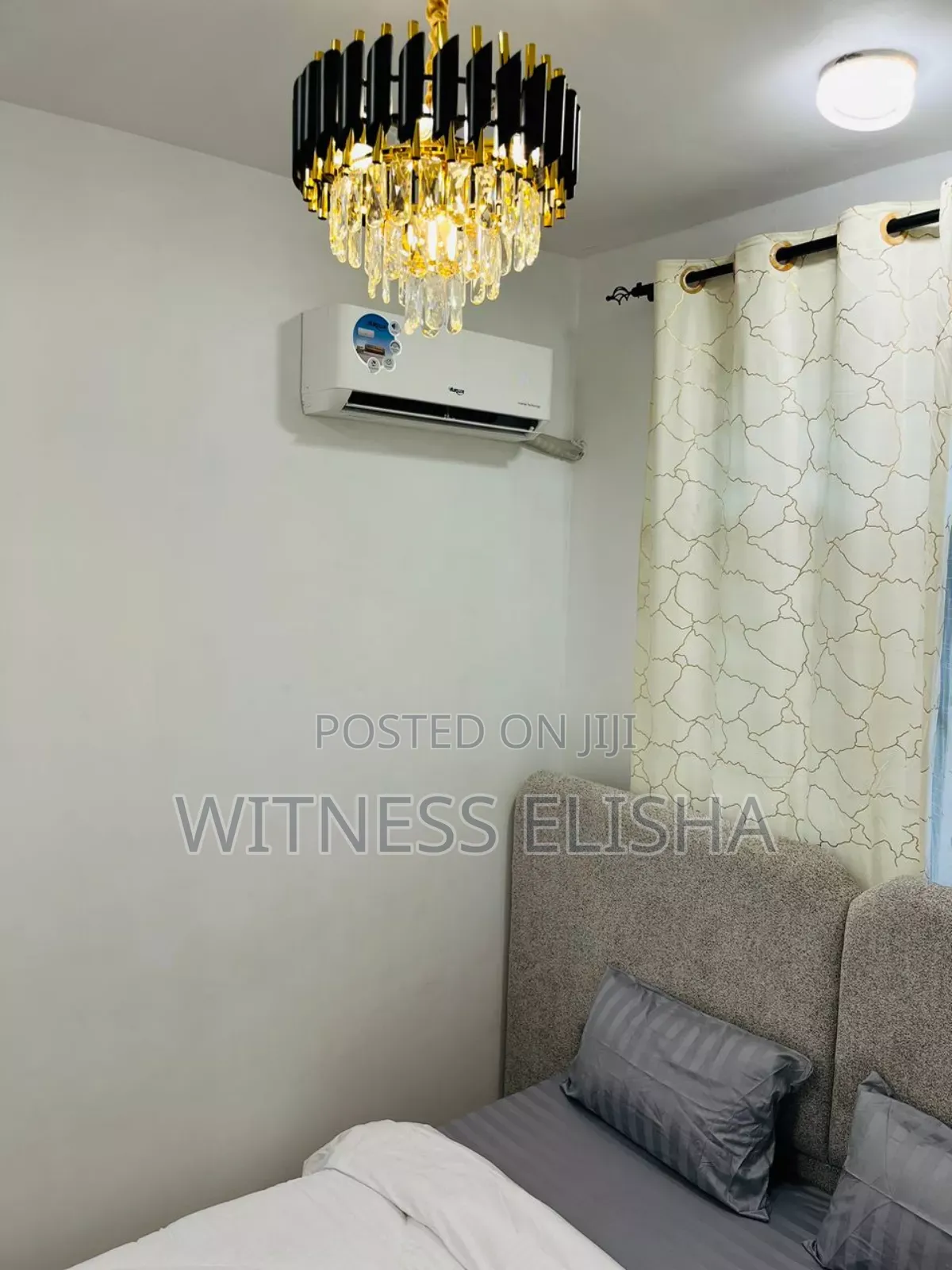 Single Master Bedroom Airbnb- Sinza