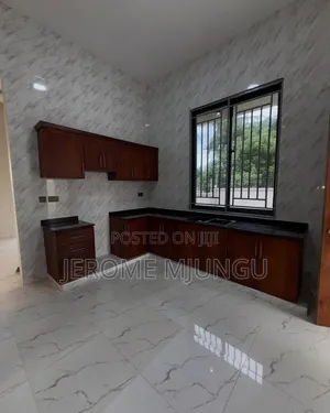 3bdrm House in Goba for sale
