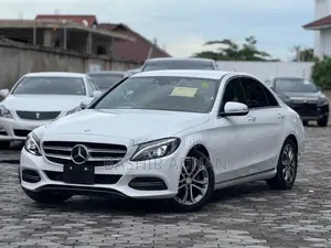 Mercedes-Benz C-Class 2014 White