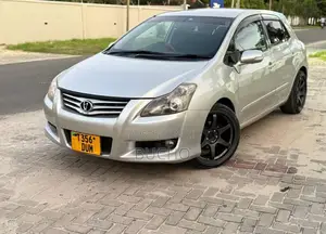 Photo - Toyota Blade 2007 Silver