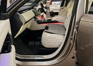 Land Rover Range Rover Vogue 2023 Gold