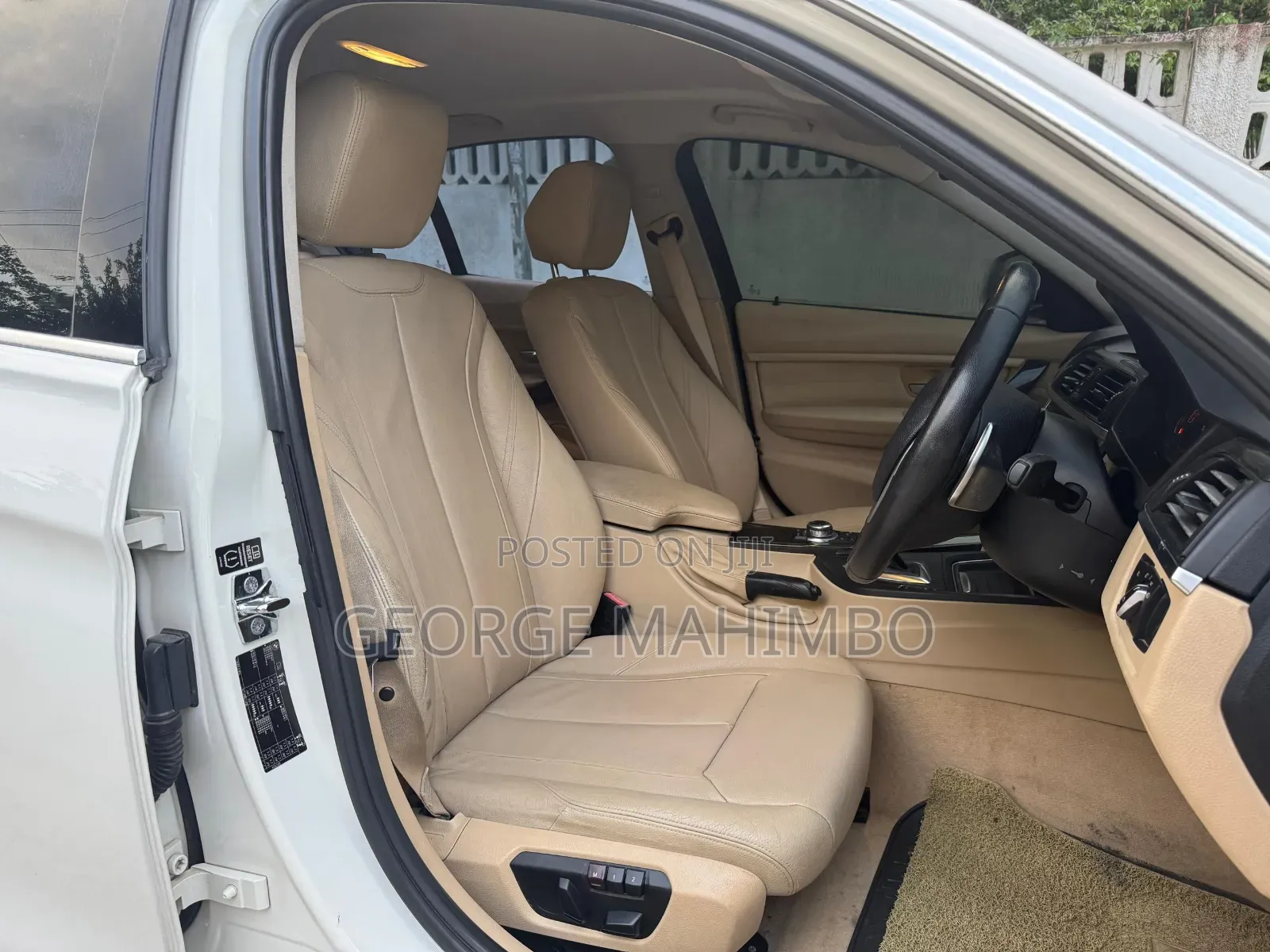BMW 3 Series 2013 White
