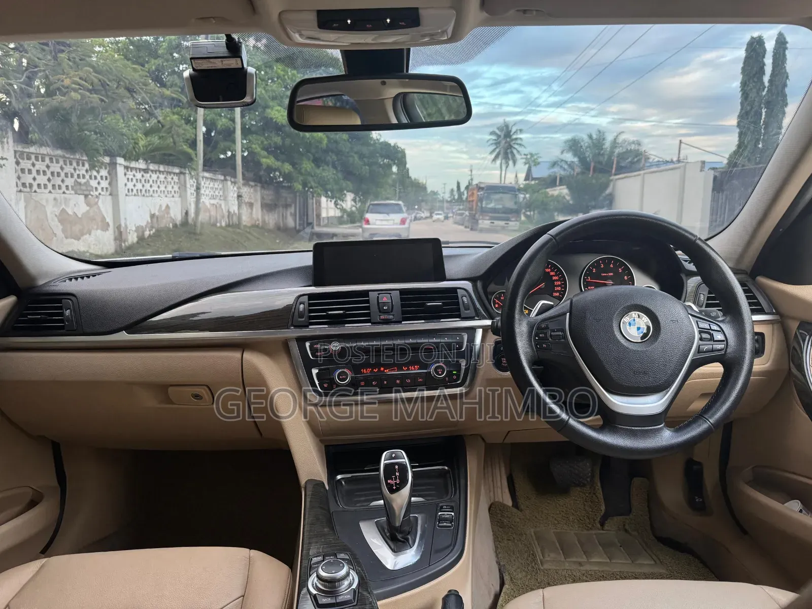 BMW 3 Series 2013 White