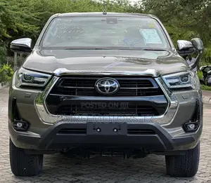 Toyota Hilux 2022