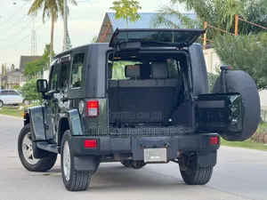 Jeep Wrangler 2010 Green