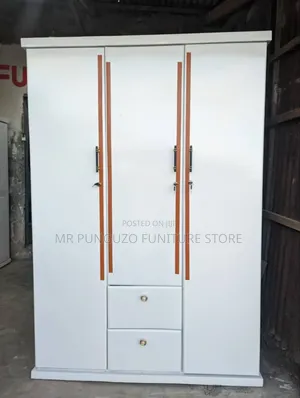 Kabati Milango Mitatu Classic Sana Jeupe Alina Kioo