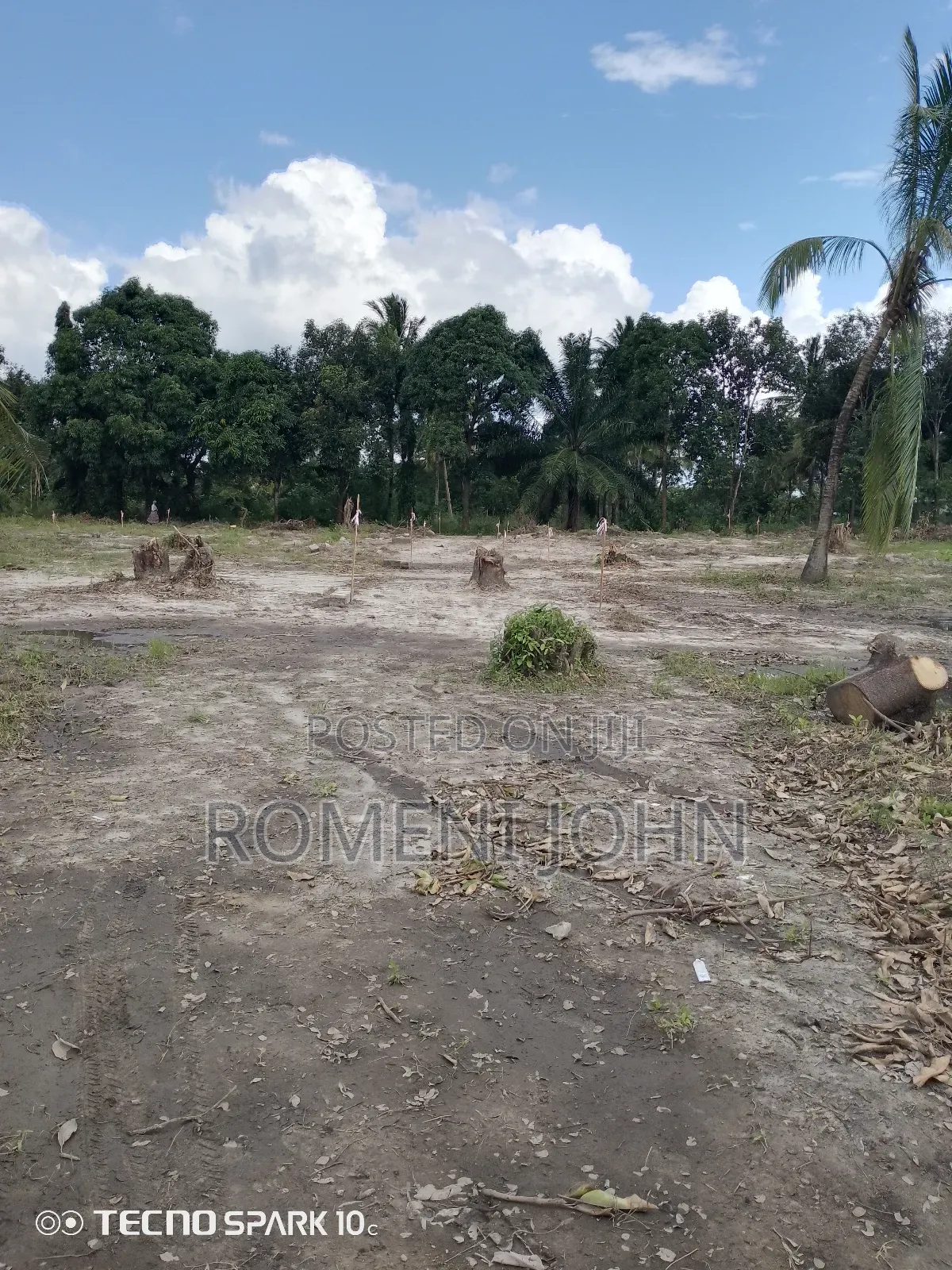 Kiwanja Mita 15 Kwa Mita 15 Kinauzwa Milioni 6 Majohe Rada.