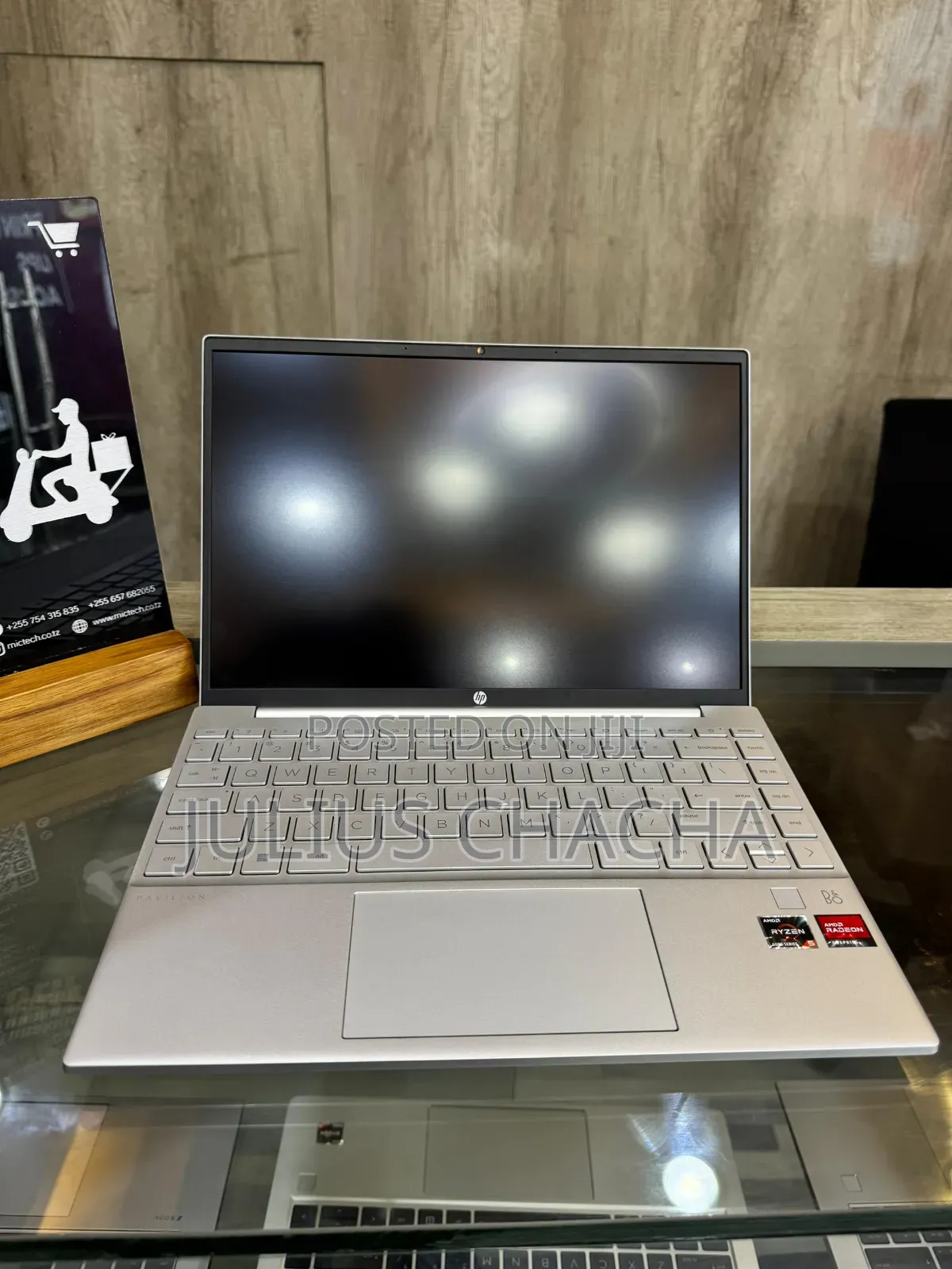 New Laptop HP Pavilion 13 16GB AMD Ryzen 5 SSD 512GB