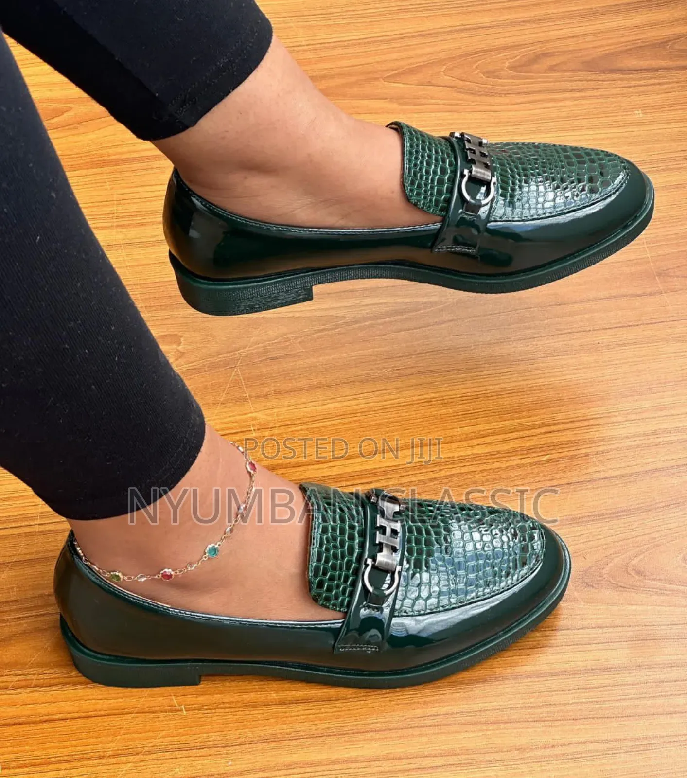 Official Women's Shines Shoes
