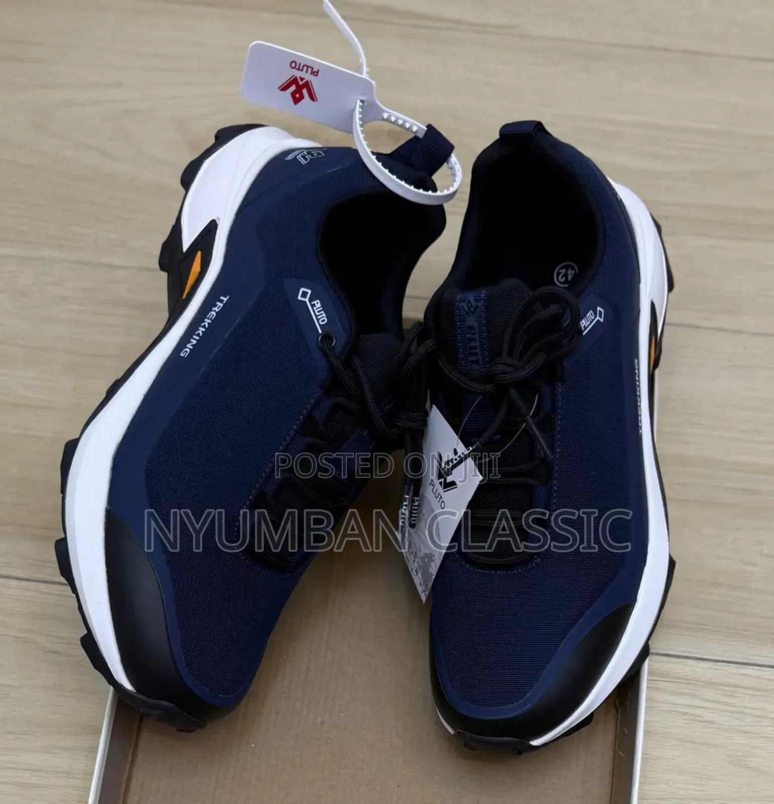 Pluto Vico Shoes