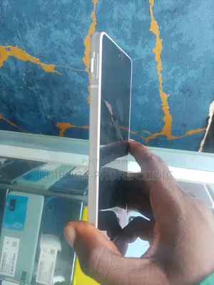 Sharp Aquos Sense6 64 GB White