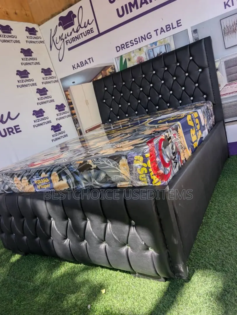Kitandaa ,Cha Sofa Bed 5/6 Kipya Kizurii Unaongeza