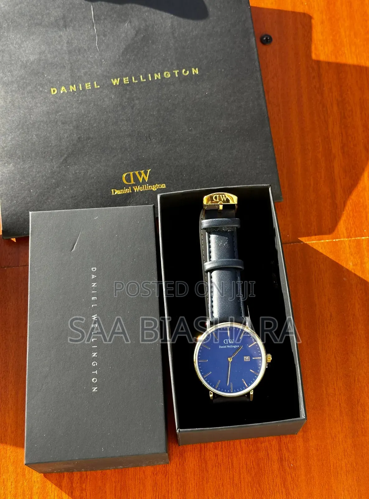 Classic Daniel Wellington Watch Black Belt and Blue Fullbox
