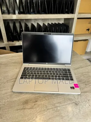 Laptop HP ProBook 445 G9 16GB AMD Ryzen 7 SSD 512GB