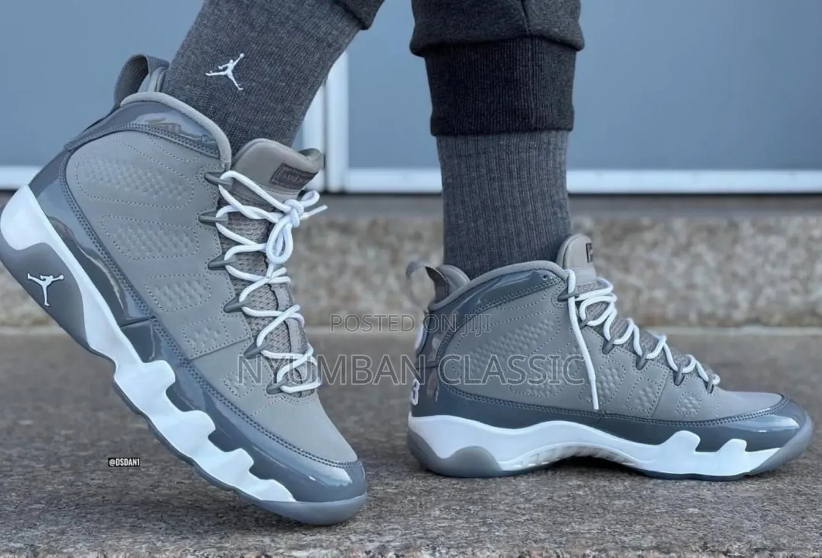 Air Jordan 9 Retro