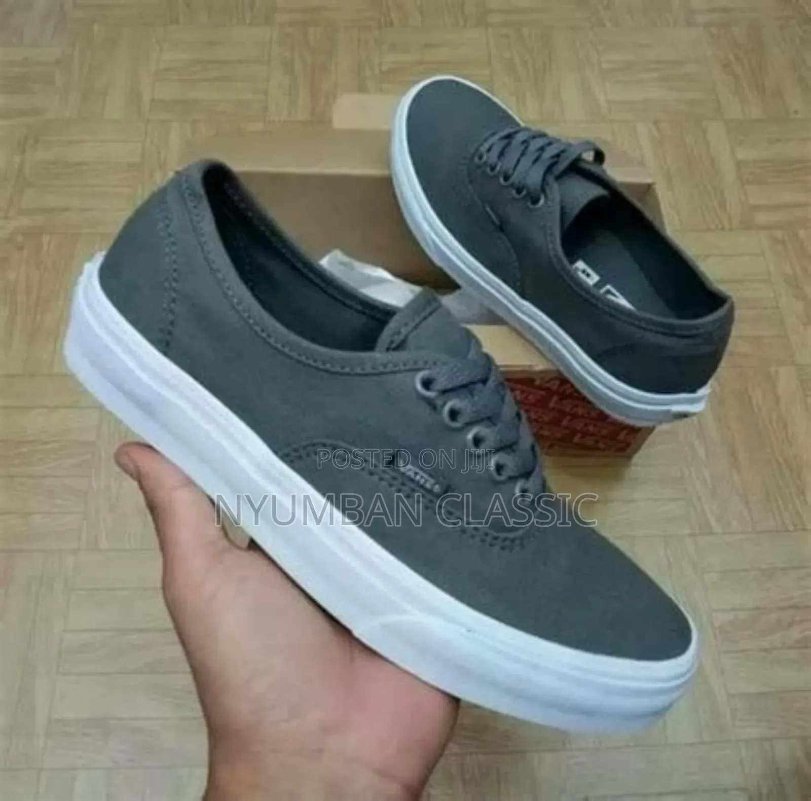 Authentic Vans Unisex