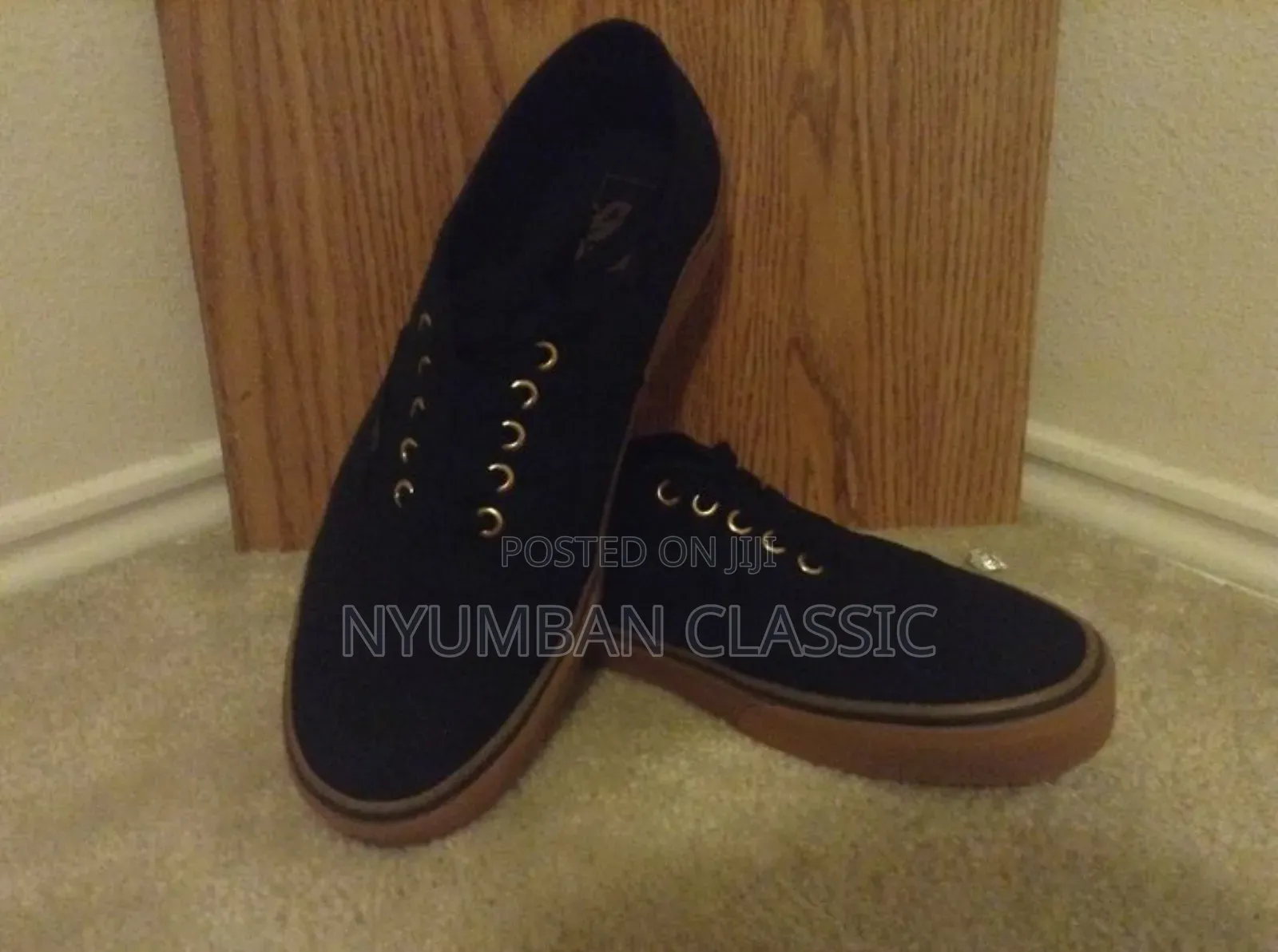 Authentic Vans Unisex